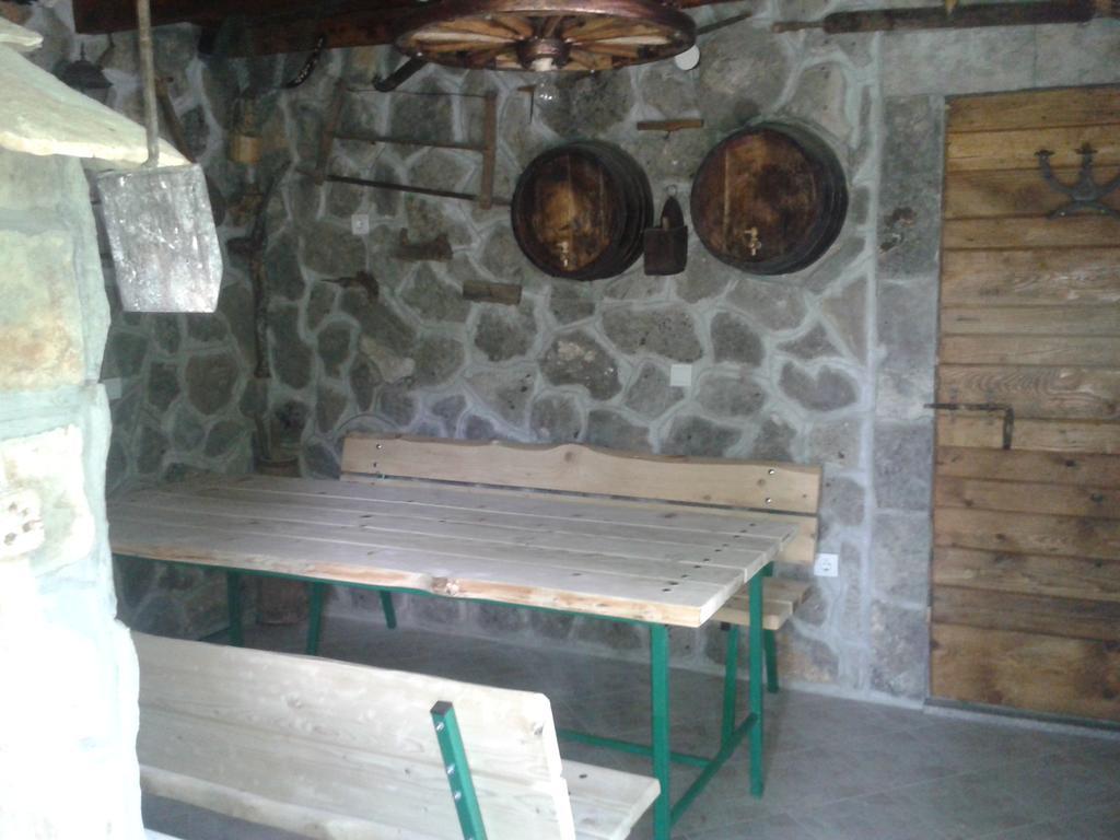 Trilj Apartman Jurika 外观 照片